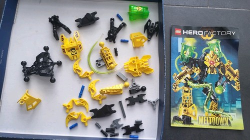 Lego 7148 meltdown - 7148,
